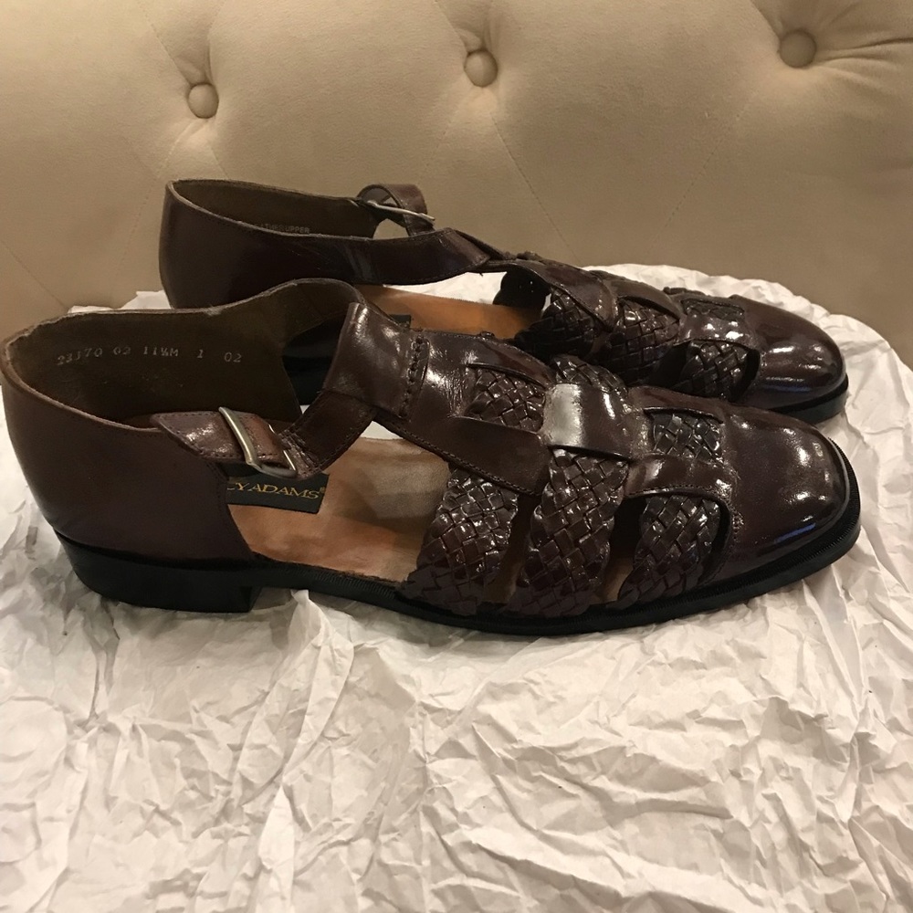 Stacy Adams sandals